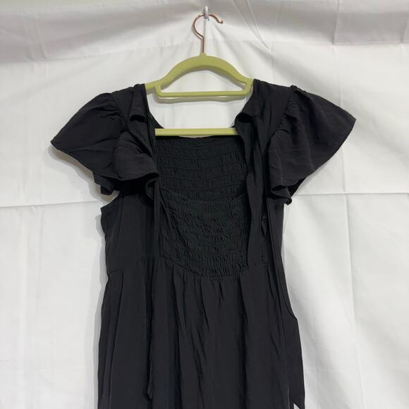 Old Navy Black Flutter-Sleeve Tiered Smocked Midi Dress Sz S - Picture 7 of 11